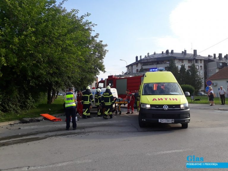 Prometna nesreća na križanju Strossmayerove i Mihanovićeve