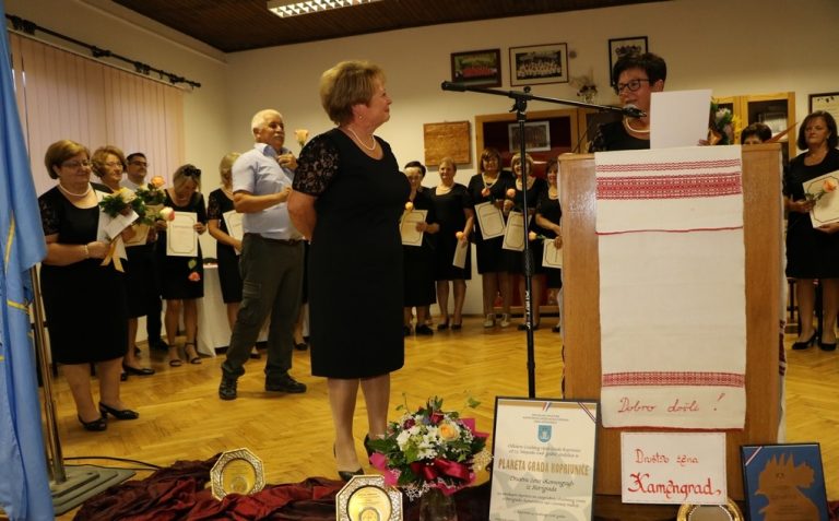 Društvo žena Kamengrad proslavilo 35 godina djelovanja