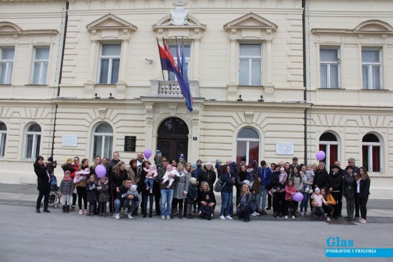 Koprivnica i Križevci danas svijetle ljubičasto i dižu palac za palčiće
