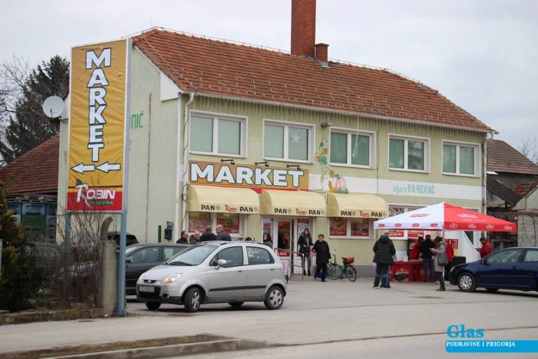 [FOTO] OTVORENA NOVA ROBIN TRGOVINA U bogatoj dnevnoj ponudi za kupce pripremljene brojne akcije u povodu otvorenja