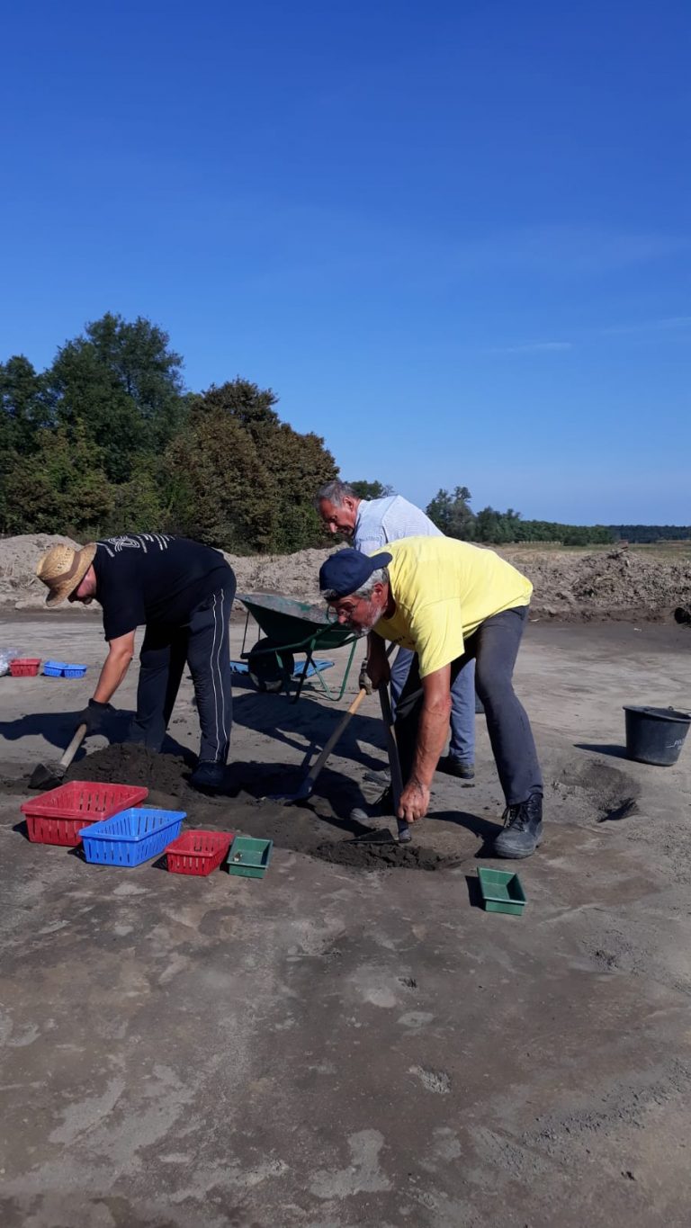[MGK] Započela arheološka iskopavanja lokaliteta Kalinovac – Hrastova greda 1