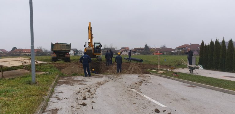 Počela izgradnja nove vodoopskrbne mreže i sustava javne odvodnje u Ulici dr. Alberta Heinricha u Koprivnici