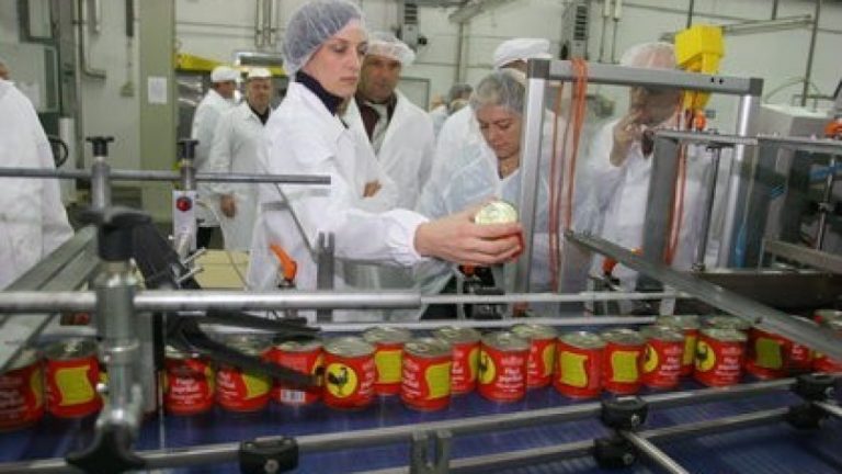 NOVI SINDIKAT UPRAVI PODRAVKE / Smanjite nagrade menadžmentu i povećajte radničke plaće