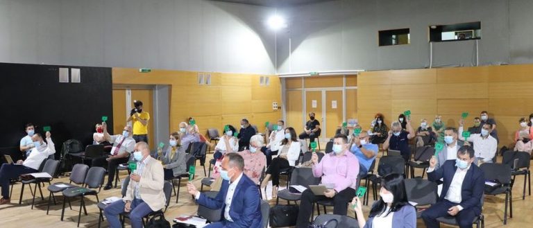 Jakšić ide na zastupničku plaću, grad se zadužuje za 3,6 milijuna kuna, usvojene dopune proračuna