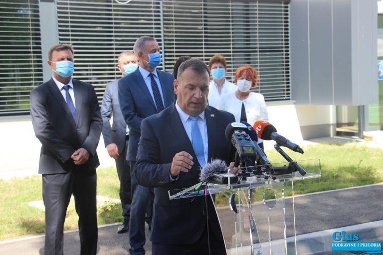 Ministar zdravstva Vili Beroš u Koprivnici razgledao novoizgrađenu Dnevnu bolnicu