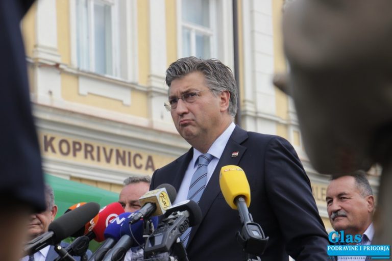 FOTO  //  Plenković potvrdio da je izabran izvođač radova za brzu cestu i pohvalio poslovanje Podravke