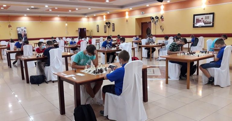 Kadeti Šahovskog kluba Koprivnica osvojili 2 mjesto u 1. kadetskoj ligi Centar