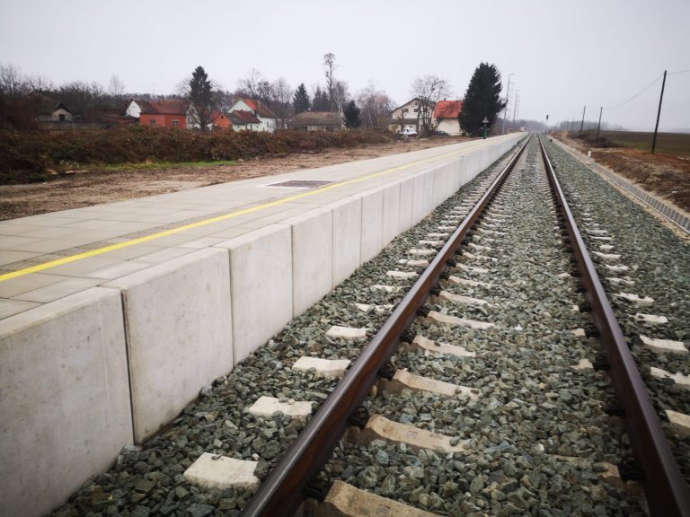 U rekonstrukciji željezničkih pruga u Hrvatskoj koriste se novi betonski montažni elementi koprivničke IGME
