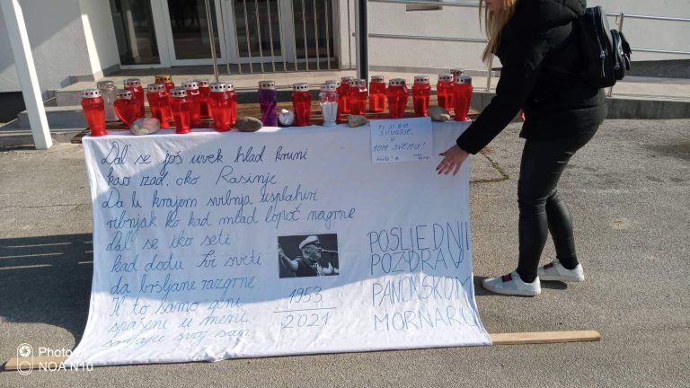 U Rasinji se od Balaševića oprostili popodne, u Koprivnici će se obožavatelji okupiti večeras u 19 sati u središtu grada