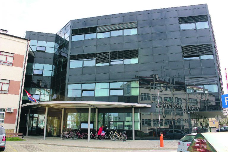 Gruntovne knjige i dalje se obnavljaju, ali rad usporavaju epidemiološke mjere i nedostatak službenika