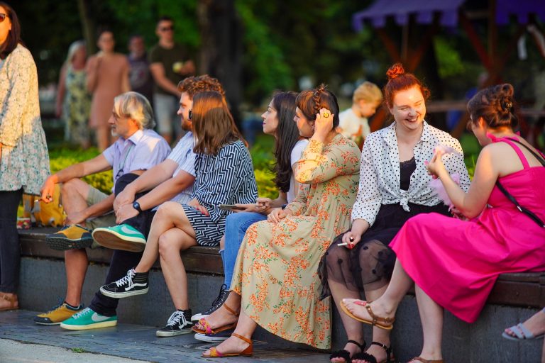 Ljetnu večer ispunile zanimljive radionice i ugodne melodije