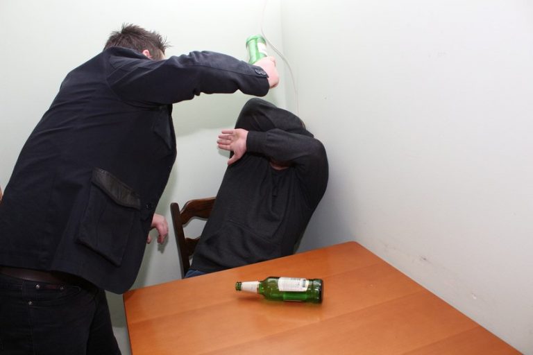 VEČERNJI OBRAČUN U Rasinji premlaćen 30-godišnjak, mladić i maloljetnik prijavljeni zbog nasilja