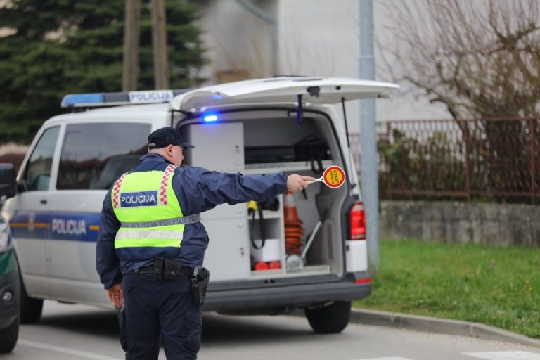 Opet je glavni krivac nesreća nepažnja u prometu i neznanje propisa