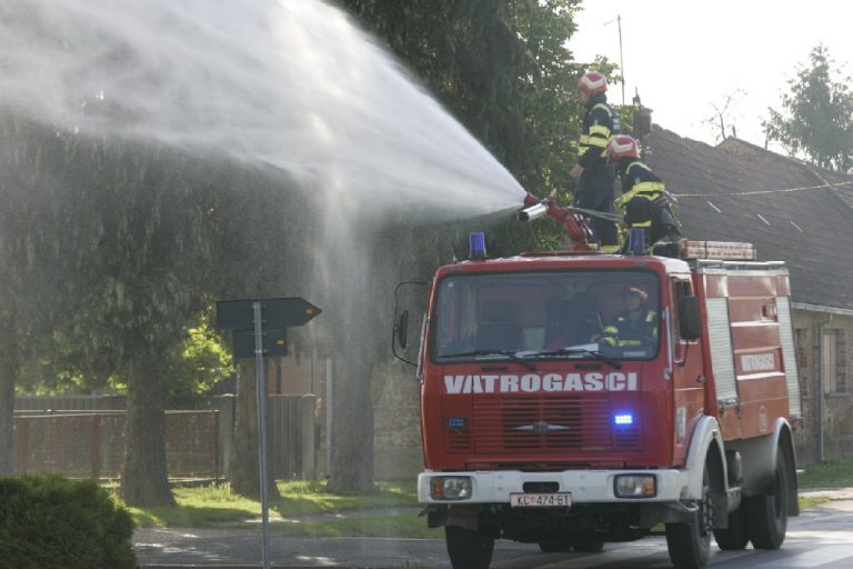 U Legradu se zapalio auto