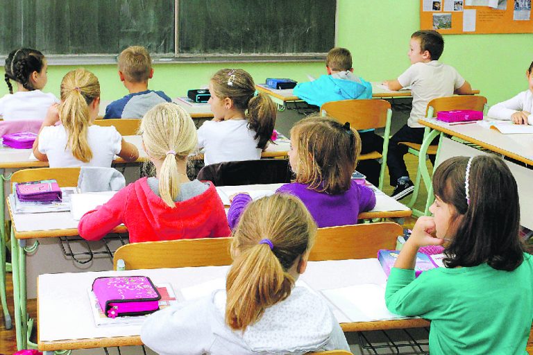Križevci osiguravaju besplatne radne bilježnice i druge obrazovne materijale za osnovnoškolce u školskoj godini 2026./2027.