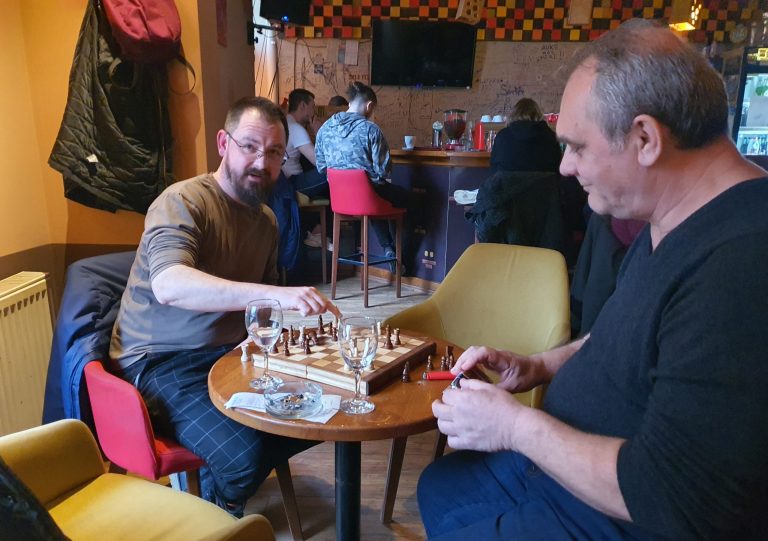 Ljubitelji šaha pokrenuli rekreativnu ligu u kojoj vježbaju najvažniji organ u našem tijelu, mozak