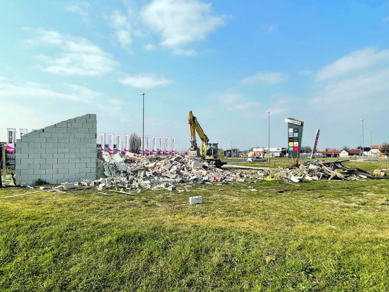 McDonald’s u Koprivnicu stiže početkom ljeta, počeli radovi na rušenju i izgradnji