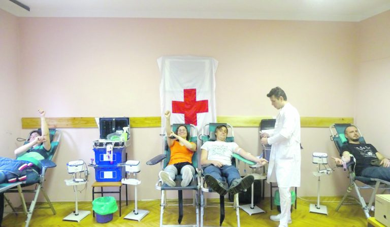 Organizirane akcije dobrovoljnog darivanja krvi u prosincu, evo kad i gdje