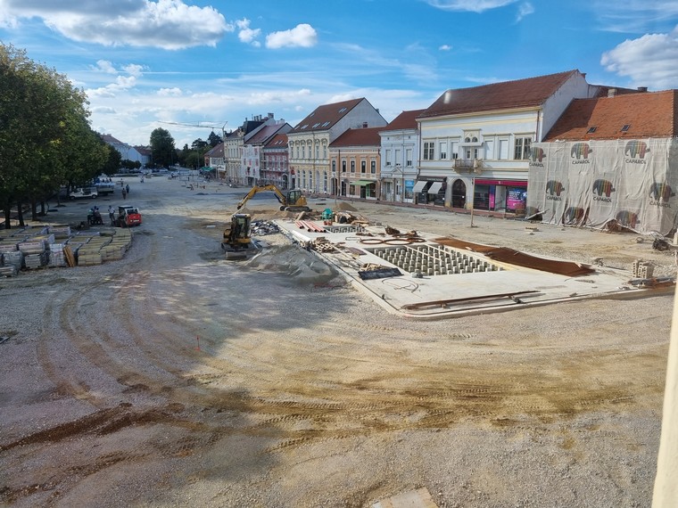 Gradonačelnik Koprivnice podsjetio kada je krajnji rok za dovršetak radova na Zrinskom trgu