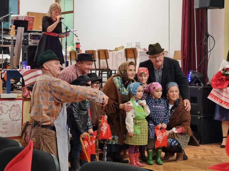 U spomen na legendarnu seriju održana 20. ‘Gruntovčanijada v Sigecu’