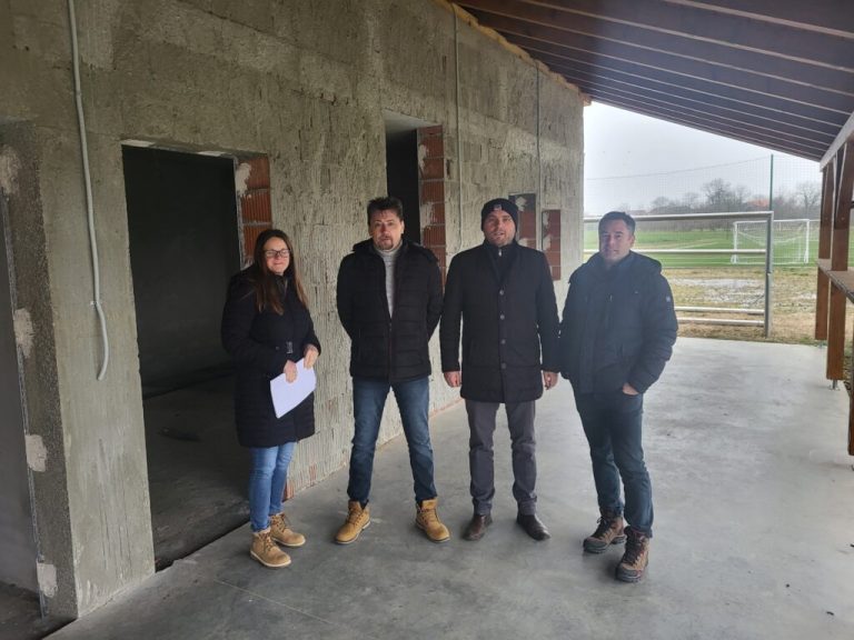 Uskoro novi prozori i fasada na sportskom objektu nogometnog igrališta u Koprivničkom Ivancu