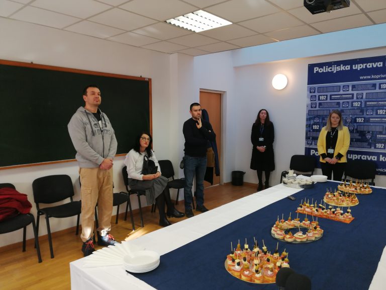 Načelnik policije Vurnek ugostio predstavnike medija i zahvalio im na uspješnoj suradnji