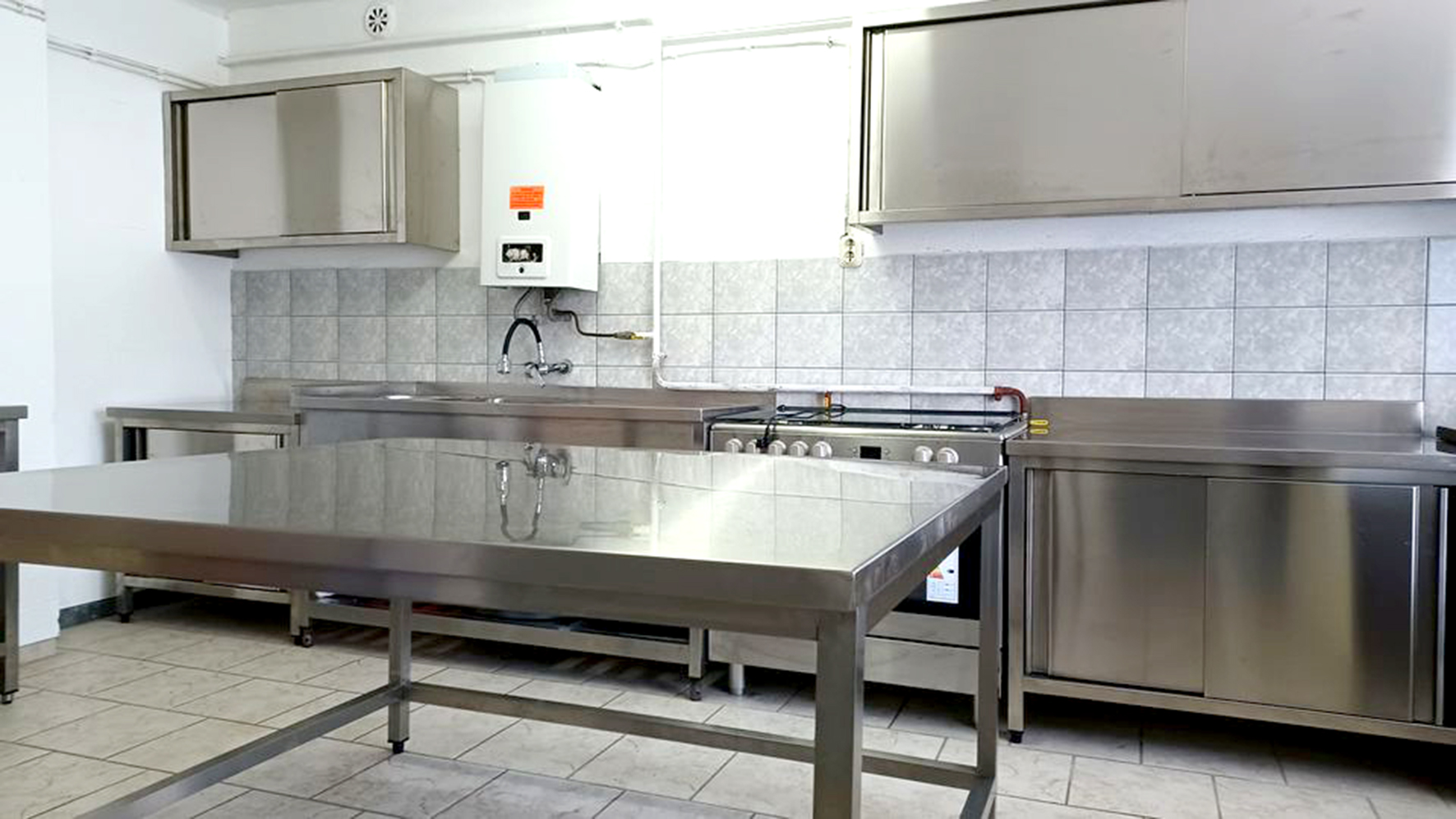 Cijela kuhinja Društvenog doma Delovi je u inoksu / OPĆINA NOVIGRAD PODRAVSKI