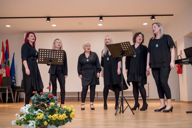 Brojni pjevači okupili su se u Molvama proteklog vikenda na 3. Susretu zborova i malih vokalnih sastava