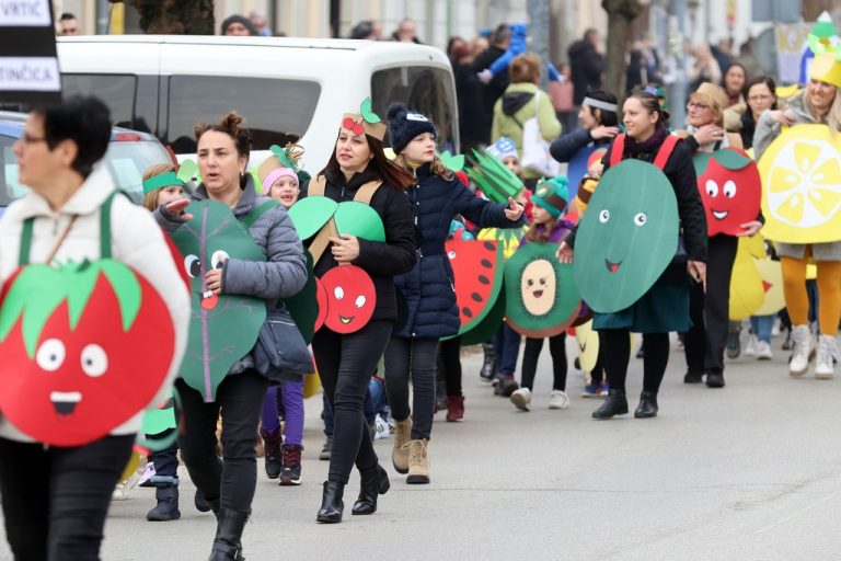 Brojne maske preplavit će središte grada, uz krafne i i čaj za sve nagradit će se najljepši i najslađi sudionici