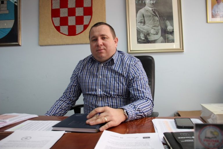 Objavljene upute primateljima božićnice, evo što tko mora pripremiti