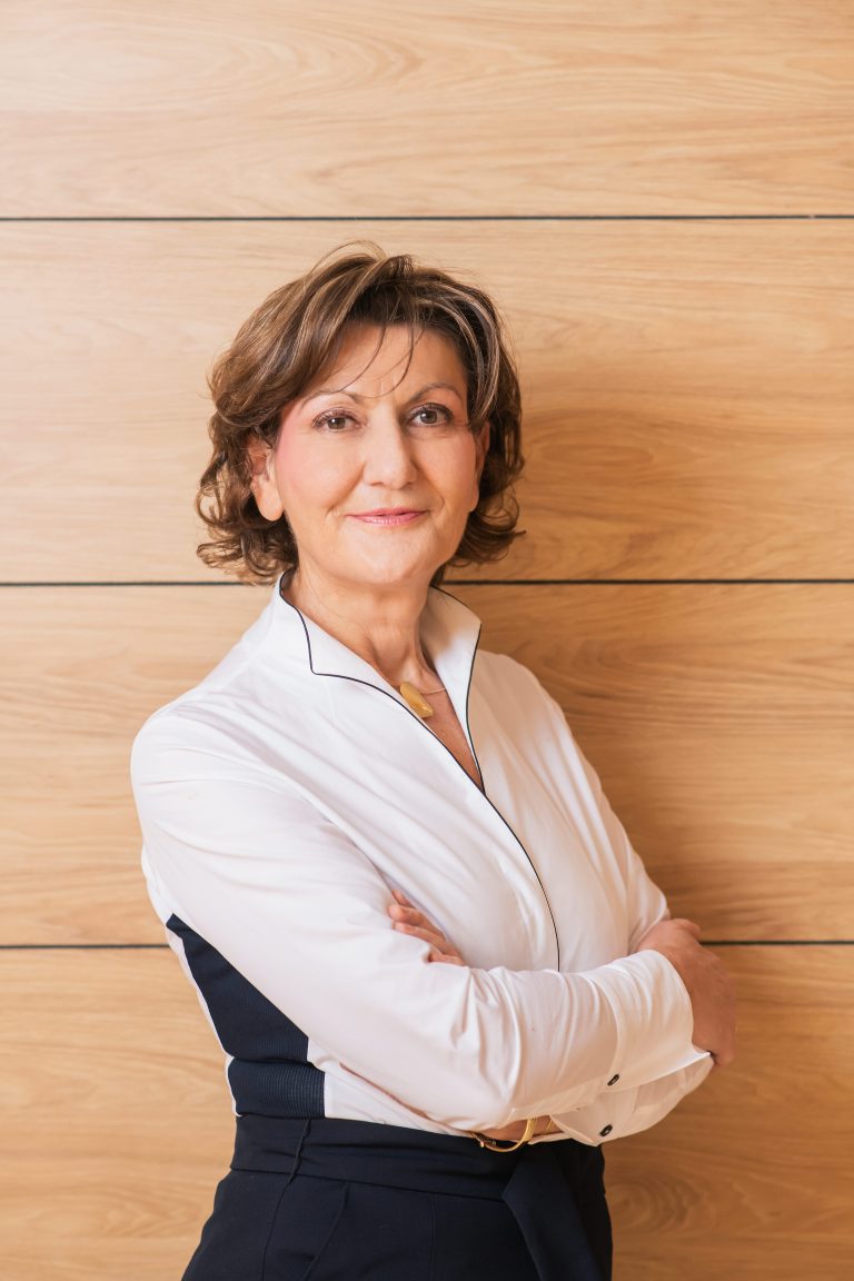 Martina Dalić/ NEJA MARKIČEVIĆ/CROPIX