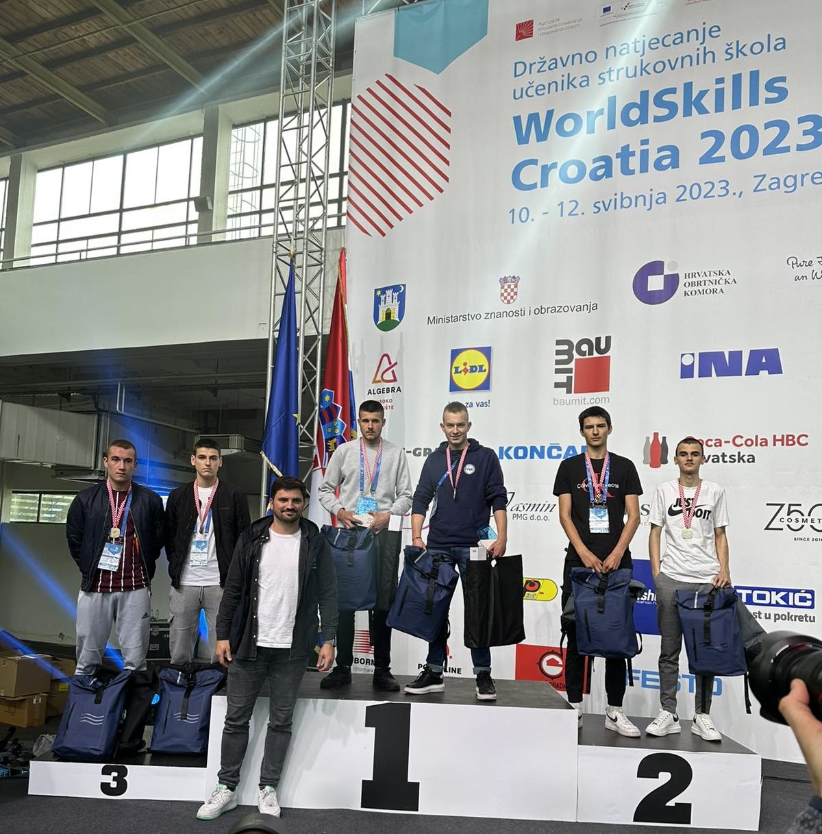 Koprivnički učenici osvojili su drugo mjesto/ OBRTNIČKA ŠKOLA KOPRIVNICA