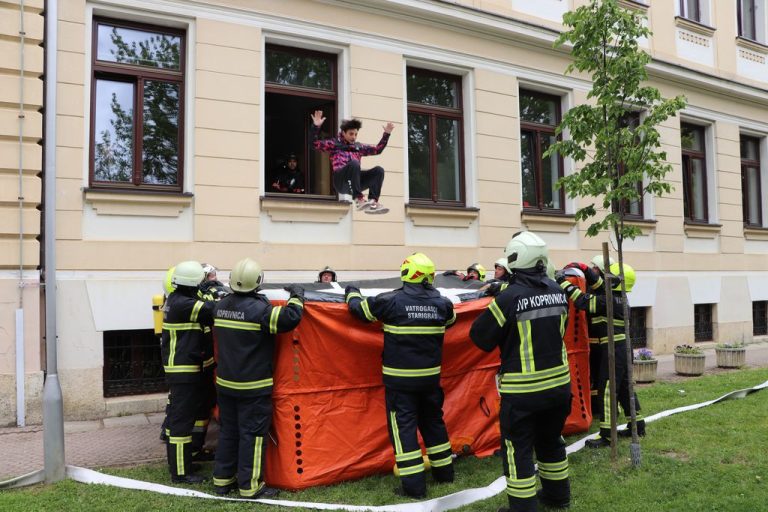 Održana vježba evakuacije u Osnovnoj školi ‘Antun Nemčić Gostovinski’