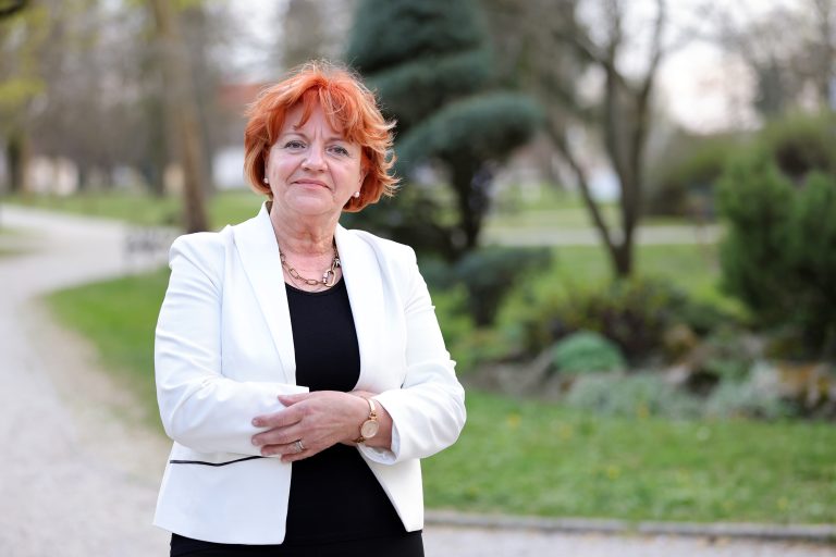 ‘Sestre se moraju boriti za svoju autonomnost i za sestrinstvo kao samostalnu profesiju’