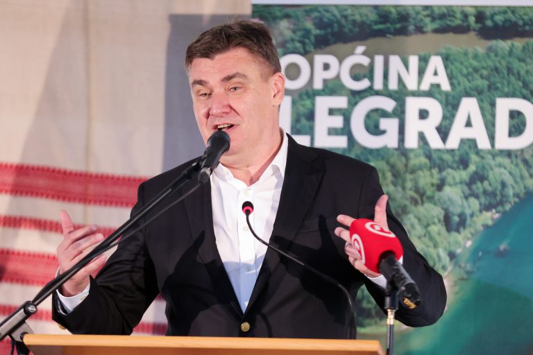 Zoran Milanović daje ostavku na mjesto predsjednika države i s SDP-om ide u utrku za premijera!