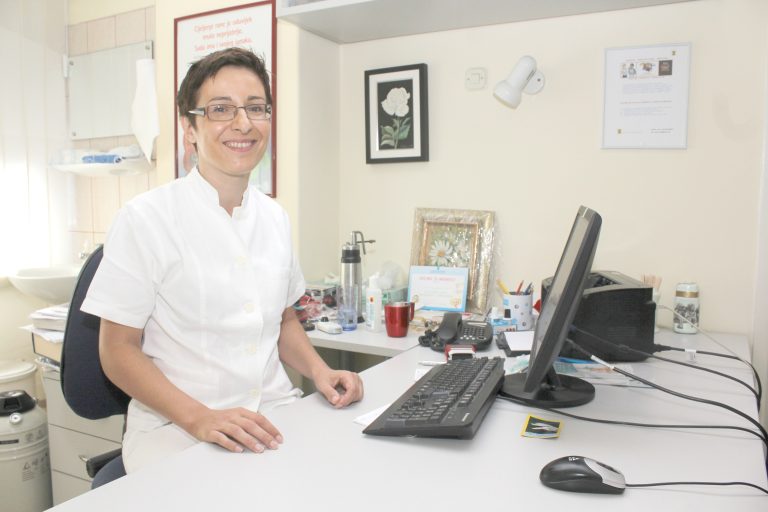 Dermatologinja Ivana Bardek savjetuje kako si pomoći i kada obavezno kod liječnika