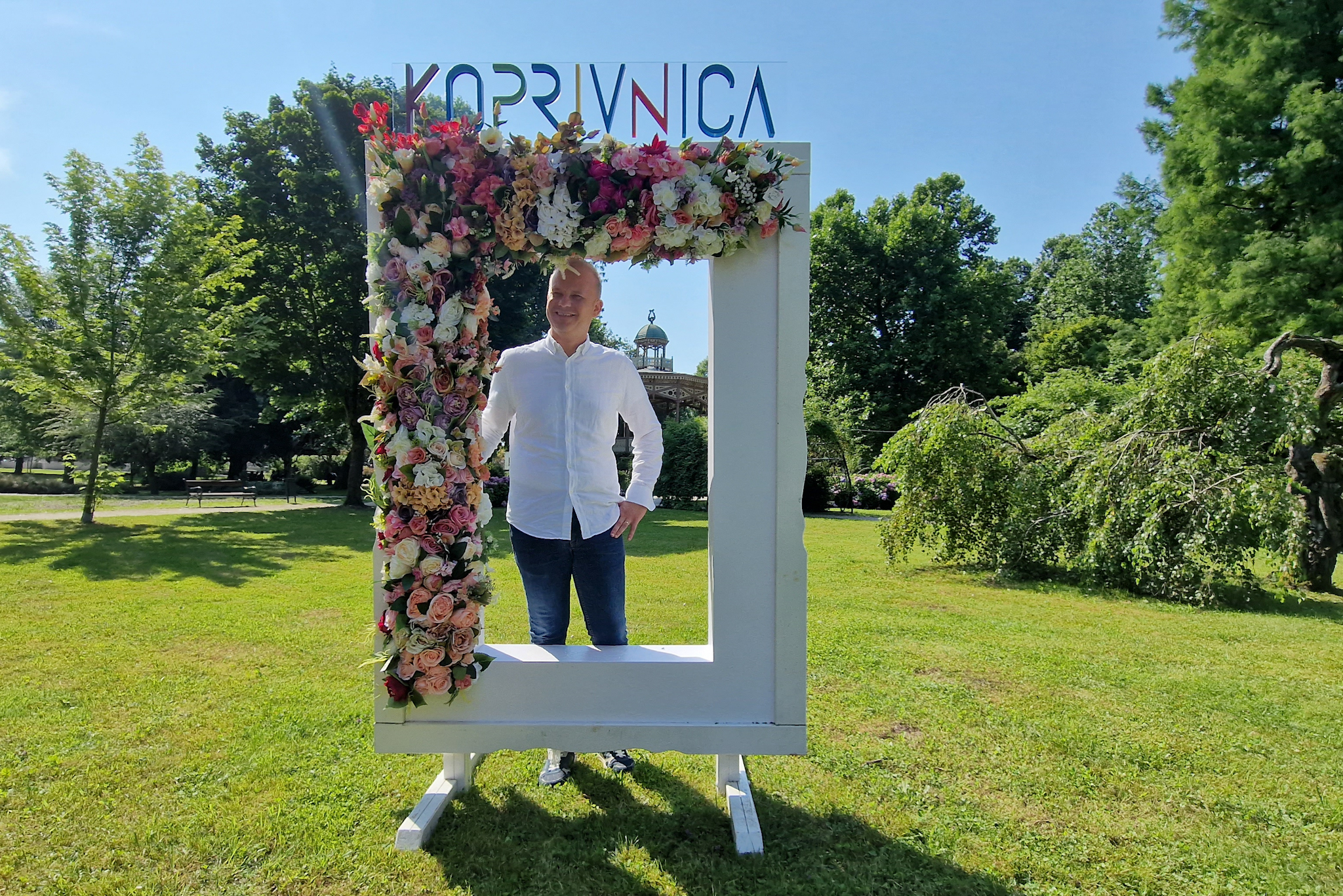 Gradonačelnik Jakšić na punktu za fotografiranje Ljeta na Zrinskom/ IVAN BRKIĆ