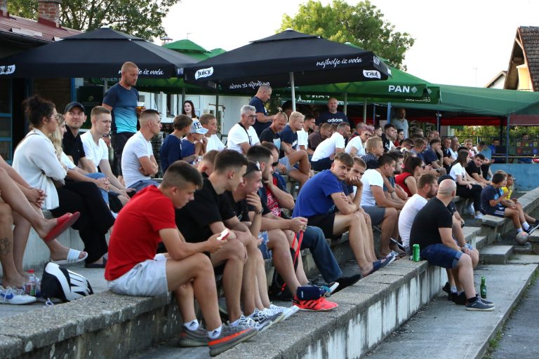 Pan Ljetna liga / Cvilko dobio dvije pa izgubio od Gimnazijalaca, Petgrad bolji od Cvija Brzine