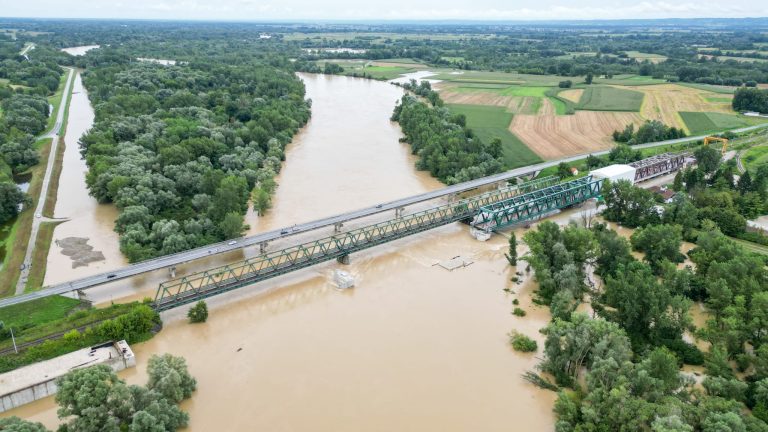 Vodostaj Drave dosegao najvišu razinu u povijesti!