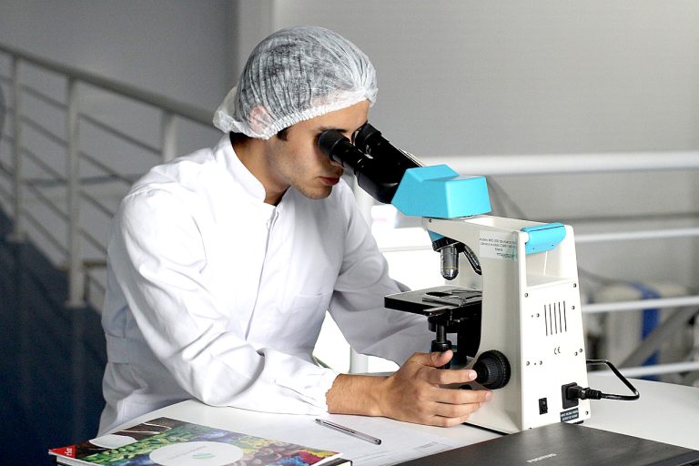 Ludbreška farmaceutska kompanija traži radnike na određeno i neodređeno/ ILUSTRACIJA/PIXABAY