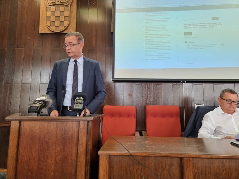 Župan Koren: Počela je gradnja brze ceste / SDP-ovac Golubić: Dugo vam je trebalo