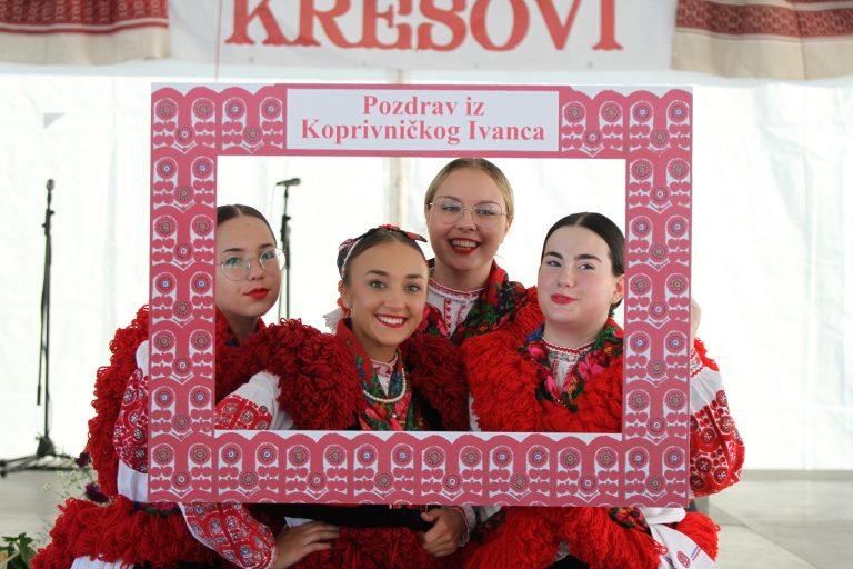 FOTOGALERIJA Kresovi u Koprivničkom Ivancu još jednom su oduševili