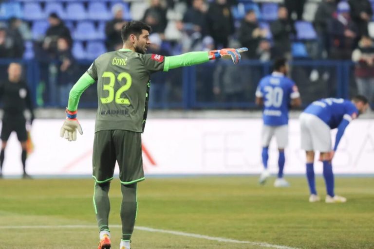 Ivan Čović potpisao za Slaven