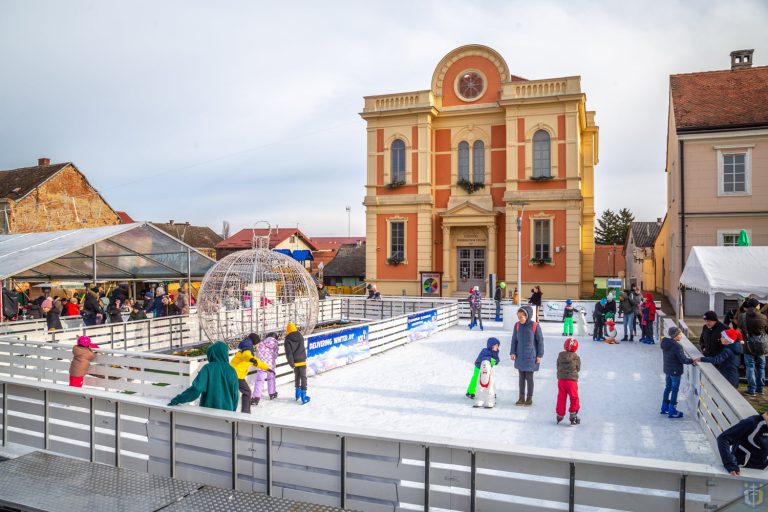 Na križevački Advent stižu tribute bandovi ABBA i Ringišpil, Domenica, Petica, DJ Krnya…