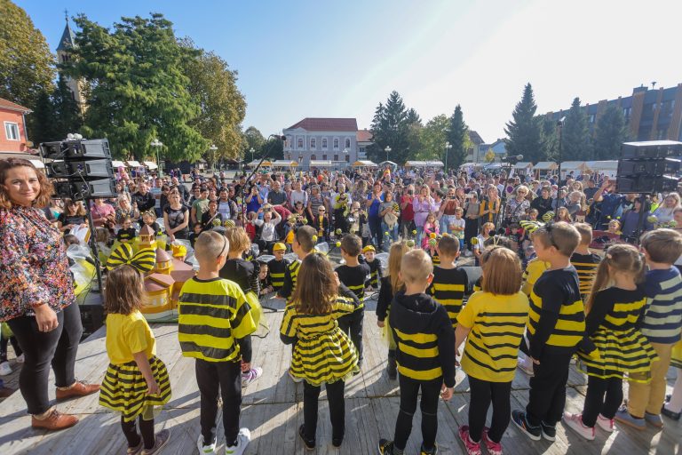 Medveni den u Đurđevcu privukao brojne sladokusce