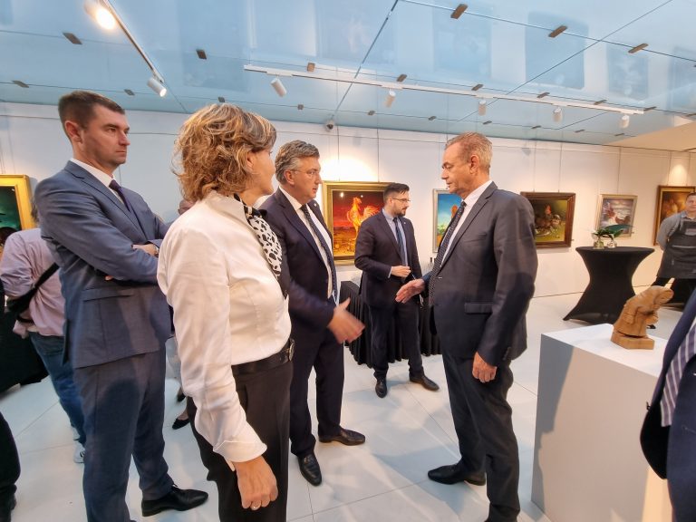 Župan Darko Koren dogovorio s premijerom Plenkovićem gradnju učeničkog doma