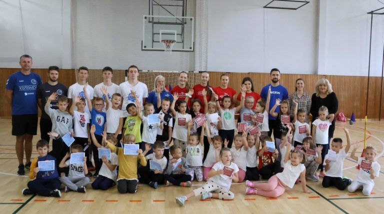 U Dječjem tjednu rukometašice i rukometaši animirali mlade za bavljenje tim sportom