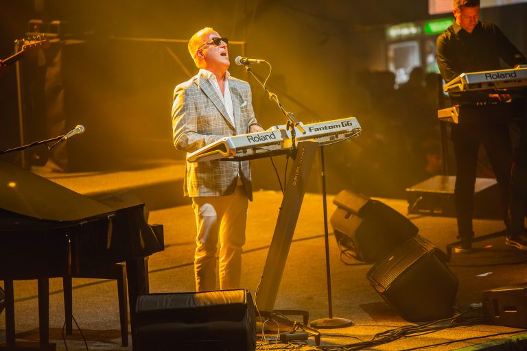 SPEKTAKL U KOPRIVNICI U prodaju puštene zadnje ulaznice za koncert Saše Matića