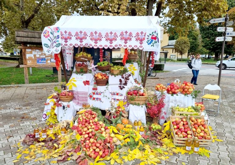 Dani voća Koprivničko-križevačke županije u subotu na novoj lokaciji, sutra stručna predavanja