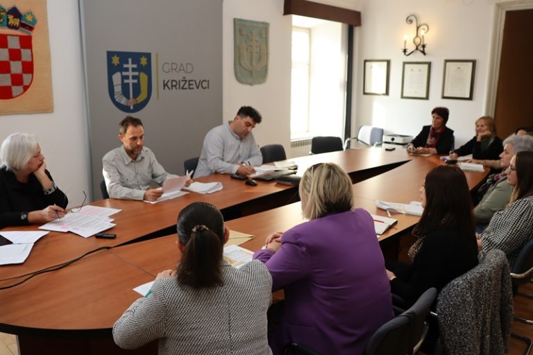 Križevci povećavaju iznos sufinanciranja smještaja u vrtićima, vrtići ne žele sniziti cijenu roditeljima?